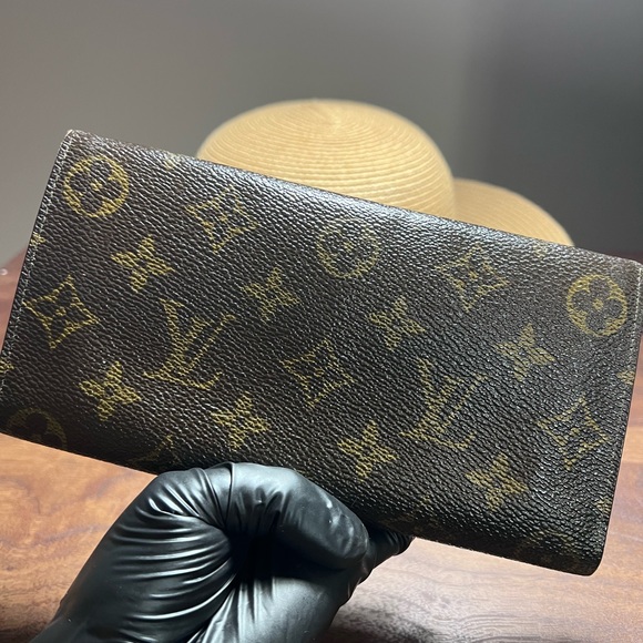 LV MONO SNAP WALLET - Picture 9 of 11